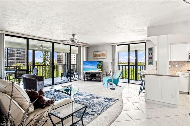 26225 Hickory BLVD 4C, Bonita Springs, FL 34134