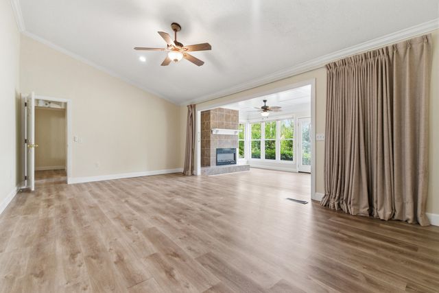 127 Cooper Circle, Santee, SC 29142