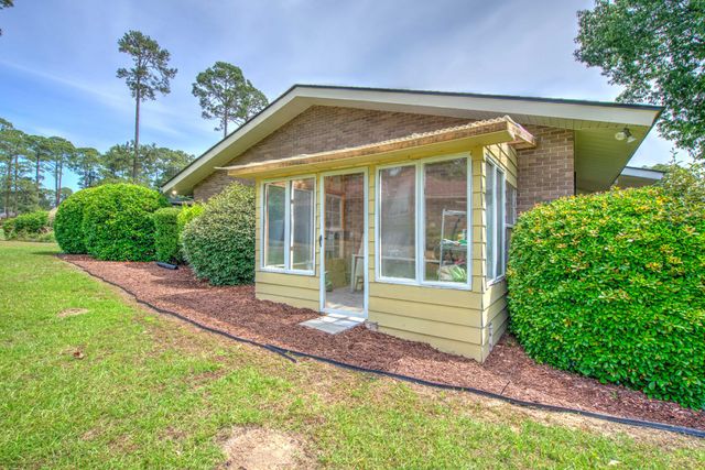 127 Cooper Circle, Santee, SC 29142