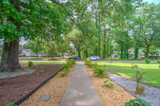 127 Cooper Circle, Santee, SC 29142