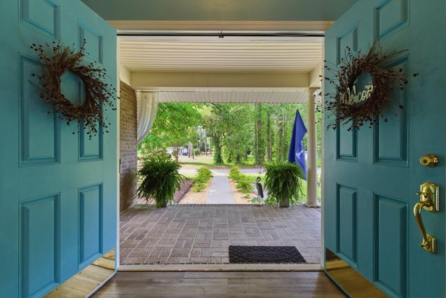 127 Cooper Circle, Santee, SC 29142