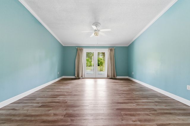 127 Cooper Circle, Santee, SC 29142
