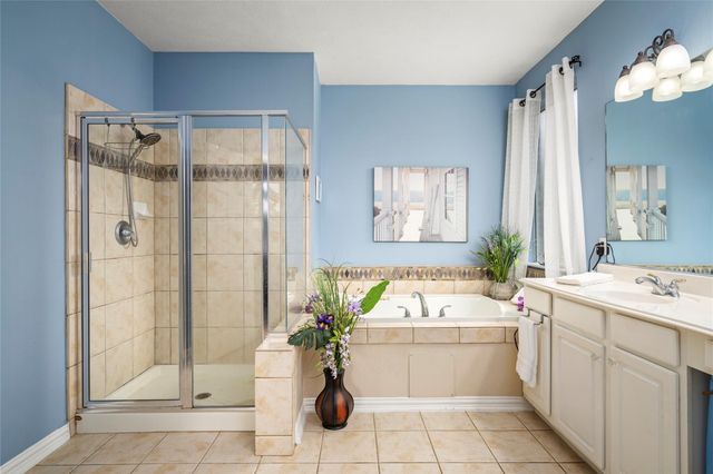 18730 Oxenberg Manor Lane, Tomball, TX 77377