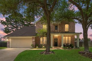18730 Oxenberg Manor Lane, Tomball, TX 77377
