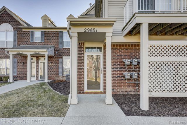 29891 Heritage Parkway, Warren, MI 48092