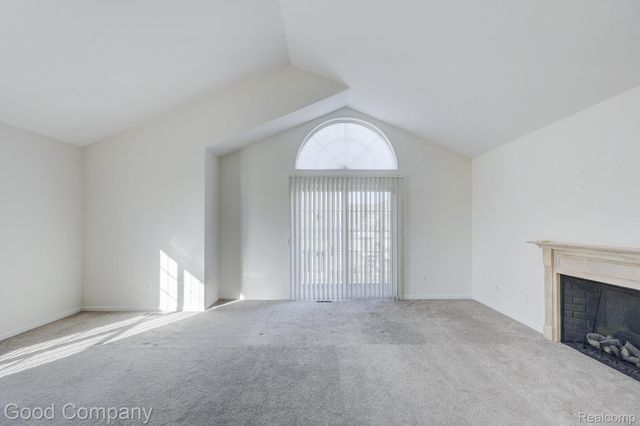 29891 Heritage Parkway, Warren, MI 48092