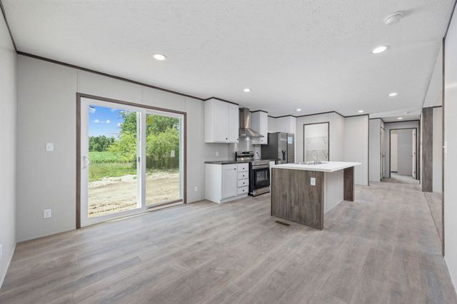 501 N Green Sea Rd., Loris, SC 29569