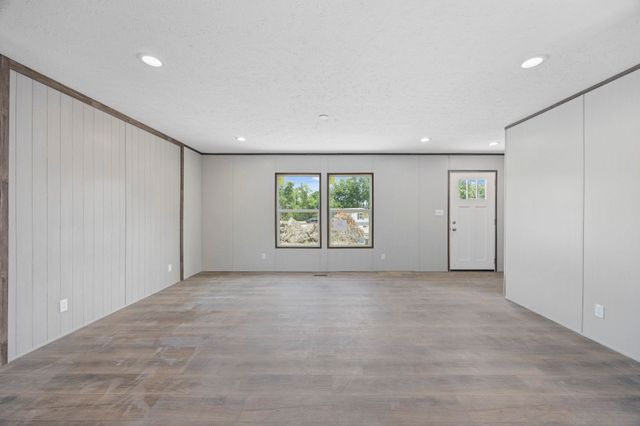 501 N Green Sea Rd., Loris, SC 29569