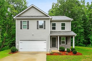 241 Muskogee Drive, Dallas, GA 30132