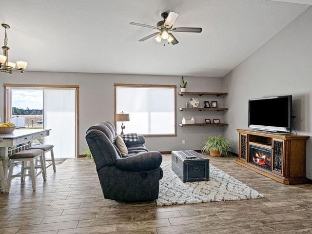 11313 39th Avenue, Chippewa Falls, WI 54729