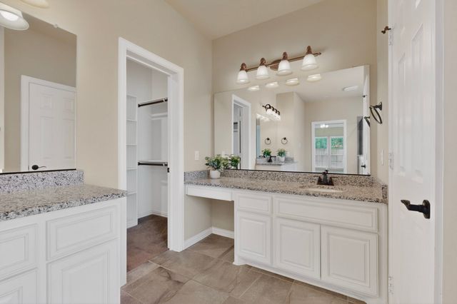 852 State Street, Desoto, TX 75115