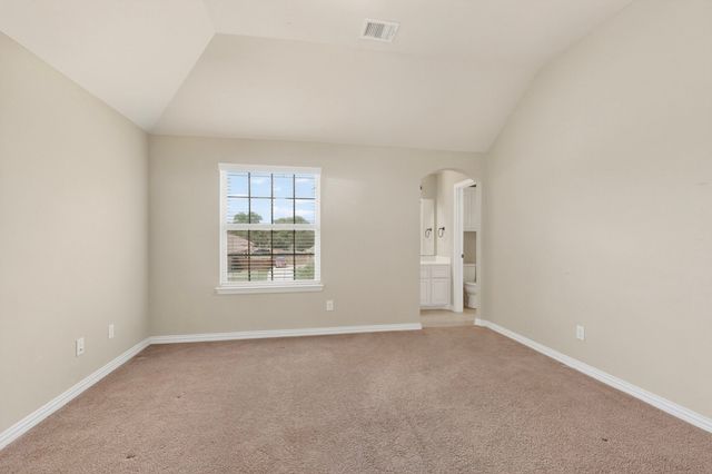 852 State Street, Desoto, TX 75115