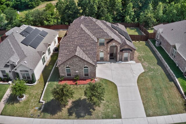 852 State Street, Desoto, TX 75115