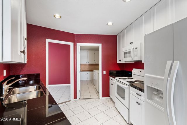 14032 N 111TH Avenue, Sun City, AZ 85351