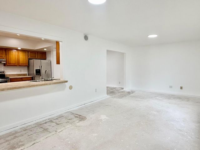 10531 151st Lane N, Jupiter, FL 33478