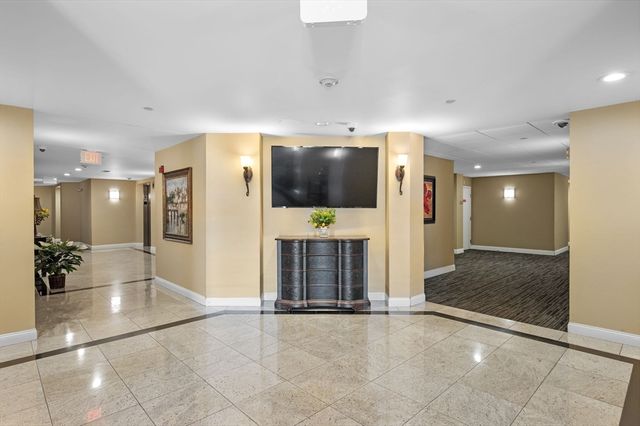 120 Wyllis Ave 315, Everett, MA 02149