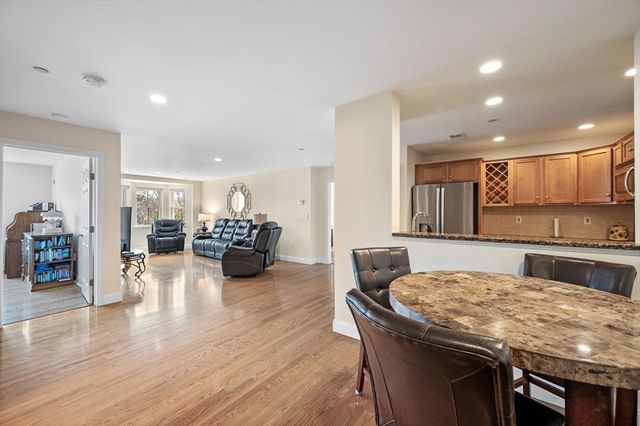 120 Wyllis Ave 315, Everett, MA 02149