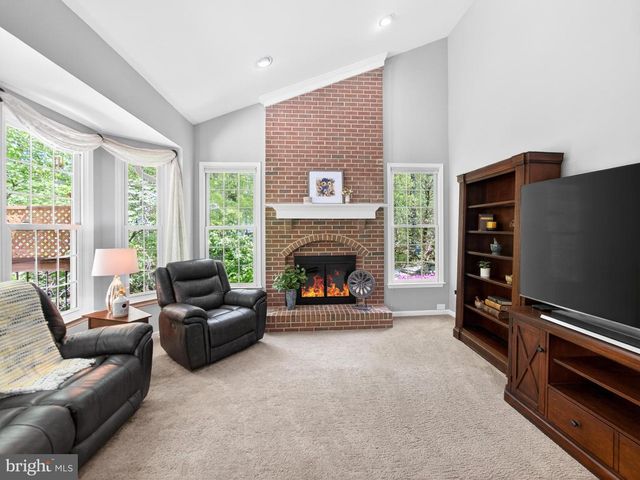 7633 AUGUSTINE WAY, Gaithersburg, MD 20879