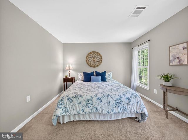 7633 AUGUSTINE WAY, Gaithersburg, MD 20879