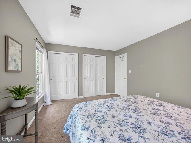 7633 AUGUSTINE WAY, Gaithersburg, MD 20879