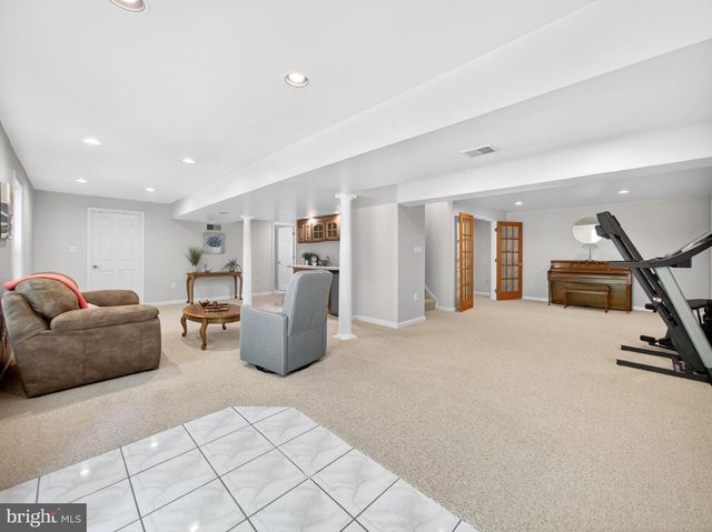 7633 AUGUSTINE WAY, Gaithersburg, MD 20879