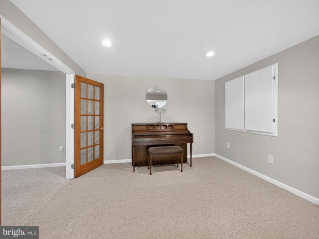 7633 AUGUSTINE WAY, Gaithersburg, MD 20879