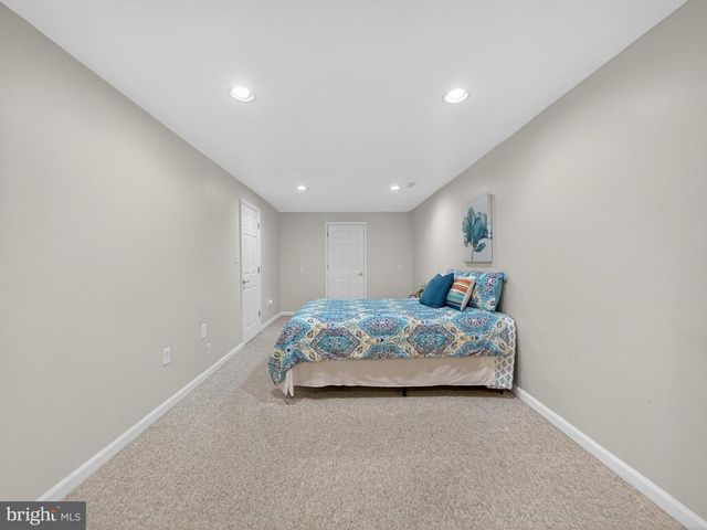 7633 AUGUSTINE WAY, Gaithersburg, MD 20879