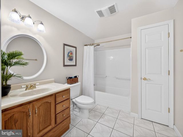 7633 AUGUSTINE WAY, Gaithersburg, MD 20879