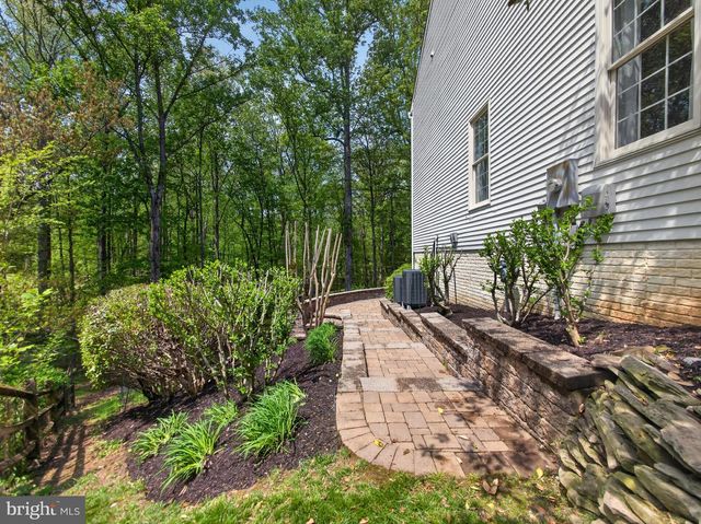 7633 AUGUSTINE WAY, Gaithersburg, MD 20879