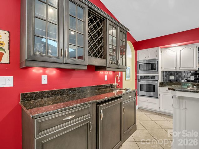 425 Winesap Boulevard, Lake Lure, NC 28746