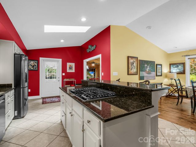 425 Winesap Boulevard, Lake Lure, NC 28746