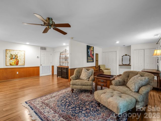 425 Winesap Boulevard, Lake Lure, NC 28746