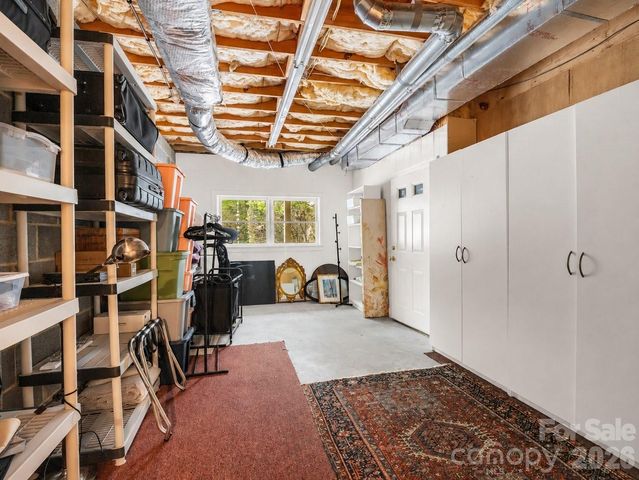 425 Winesap Boulevard, Lake Lure, NC 28746