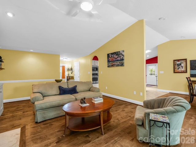 425 Winesap Boulevard, Lake Lure, NC 28746