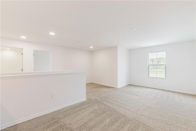 321 Lakeside Hideaway LN, Lehigh Acres, FL 33936