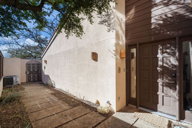 8504 Fairway Drive, Fort Worth, TX 76179