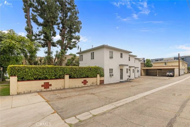 5339 Bellingham, Valley Village, CA 91607