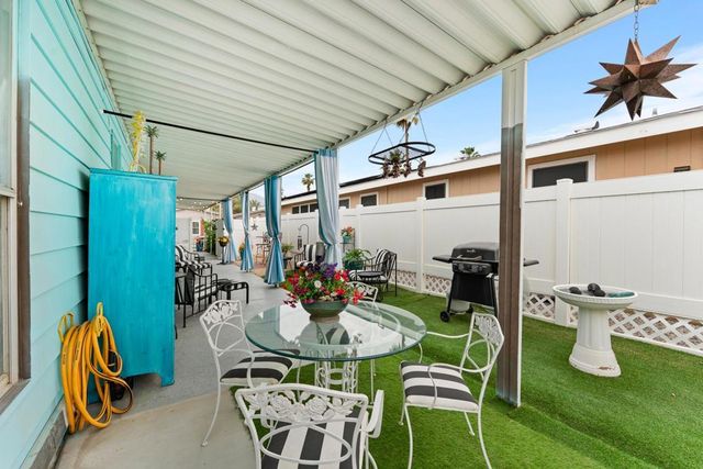 150 Hilligoss Drive, Cathedral City, CA 92234