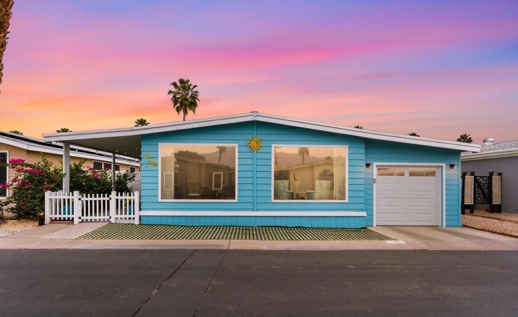 150 Hilligoss Drive, Cathedral City, CA 92234