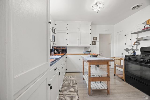 1928 Georgia St, Vallejo, CA 94590