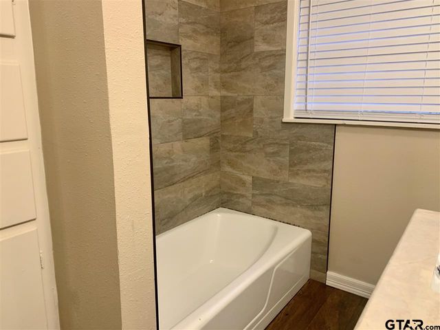 1823 Overbrook, Tyler, TX 75703