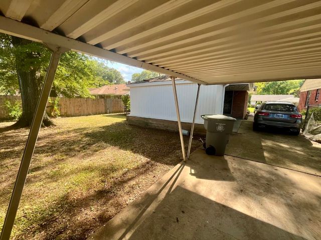 1286 INMAN DR, Memphis, TN 38111
