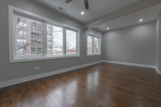 3044 W Irving Park Road, Chicago, IL 60618
