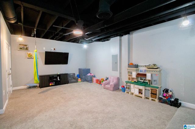 184 WALNUT STREET, Leeds, AL 35094