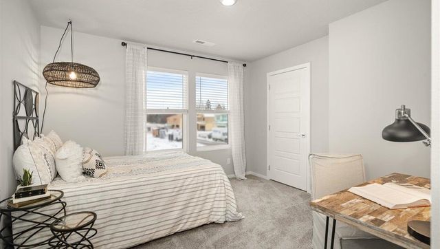 5790 S Bernard St, Spokane, WA 99224