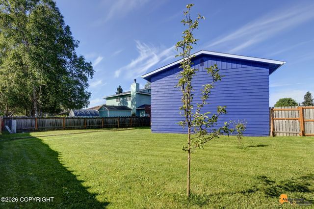 9348 Campbell Terrace Drive, Anchorage, AK 99502