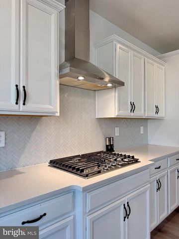 5500 BIG HUNTINGDON LN, Brandywine, MD 20613