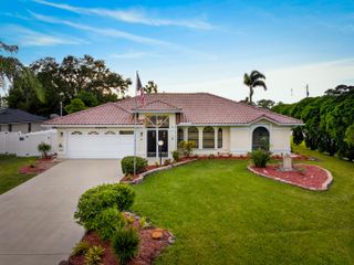 2202 SE Leithgow Street, Port St. Lucie, Port St Lucie, FL 34952