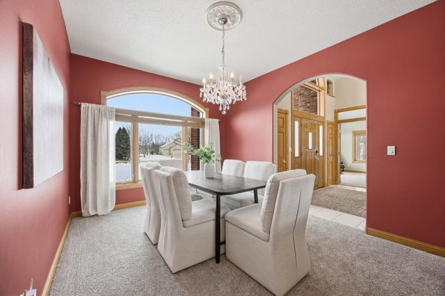 106 50th Avenue E, West Fargo, ND 58078
