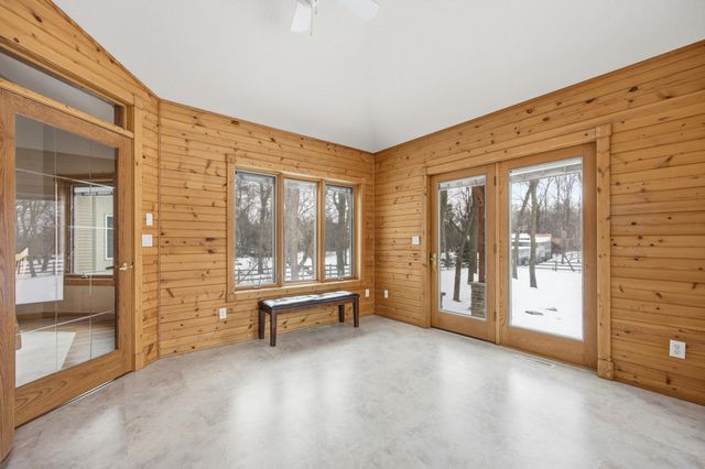 106 50th Avenue E, West Fargo, ND 58078